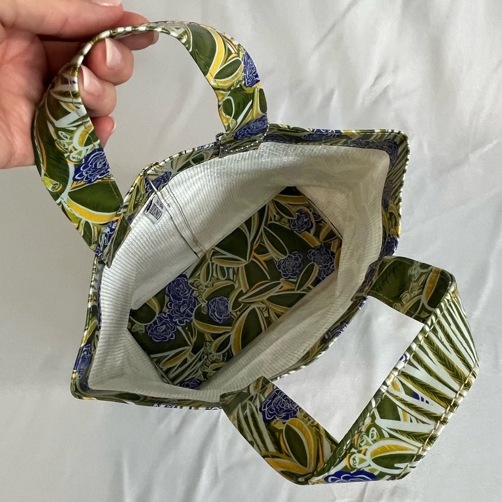 Consuela Louise Grab-N-Go Mini Tote Bag - Retired Pattern - Picture 4 of 10